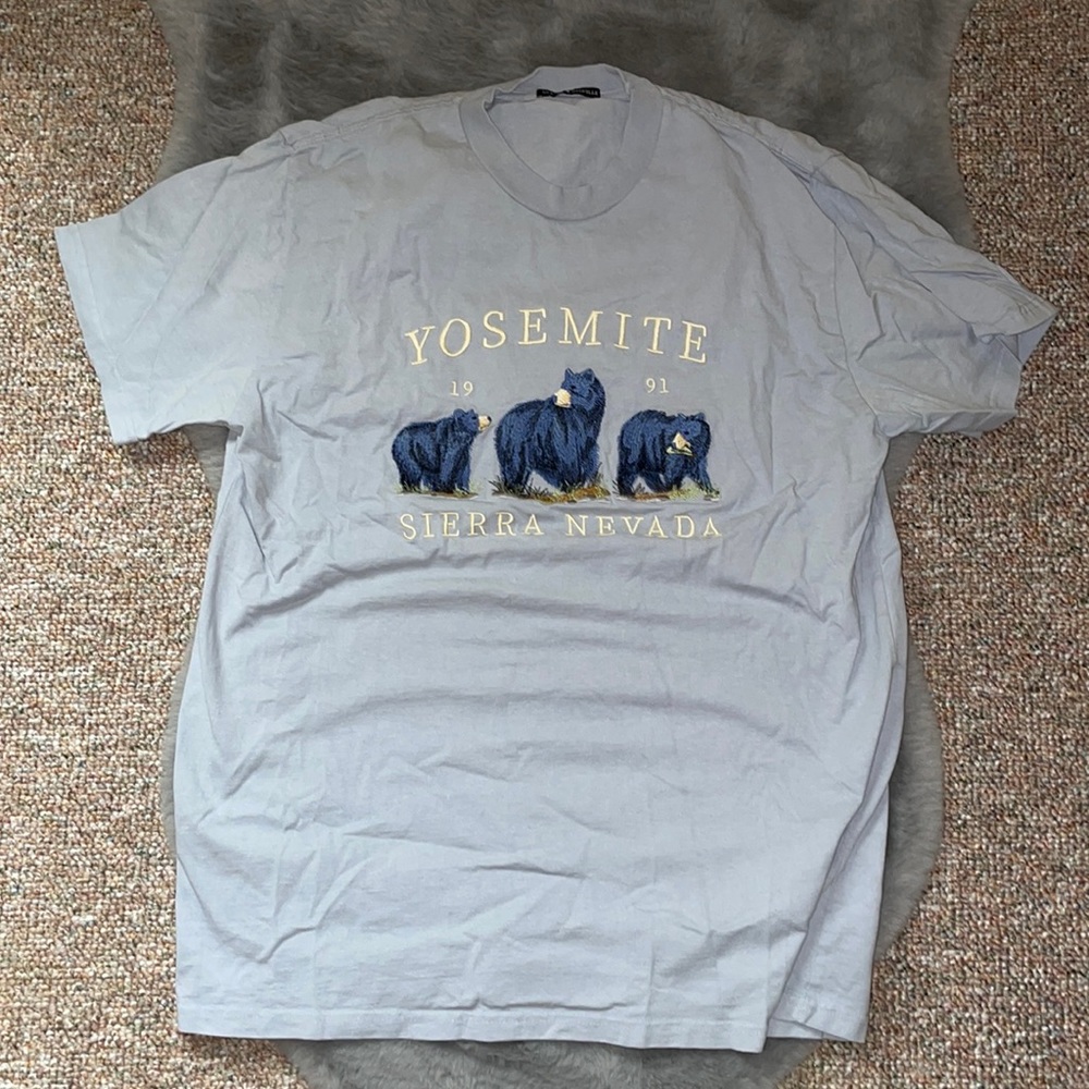 Brandy Melville t-shirt
